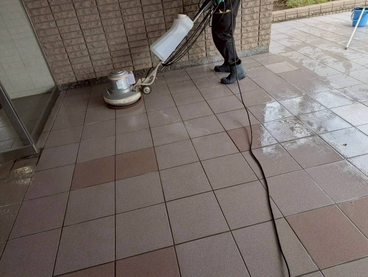 床タイル清掃
